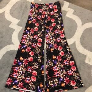 Micheal Lauren bell bottom pants✨